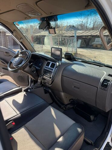 Hyundai: Hyundai Porter: 2021 г., 2.5 л, Типтроник, Дизель, Фургон — 17