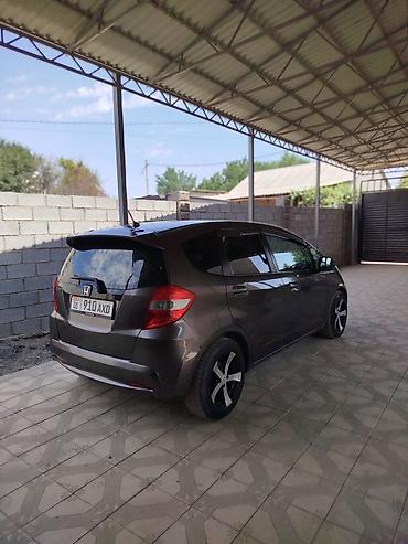 fit 2012: Honda Jazz: 2013 г., 1.2 л, Механика, Бензин, Хэтчбэк — 3