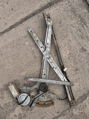 Другие автозапчасти: Запчасти для Mitsubishi space gear — 52