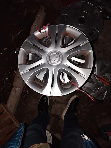 diska: İşlənmiş Kolpak Nissan R 15 — 1