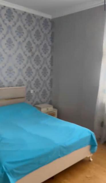 ismayıllıda ev: Ismayillida şeherin merkezine yaxin erazide 3 sotun icinde 1 — 3