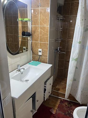 Продажа коттеджей и домов: Сдается комната в двухэтажном доме с верандой и кухней-столовой - — 6