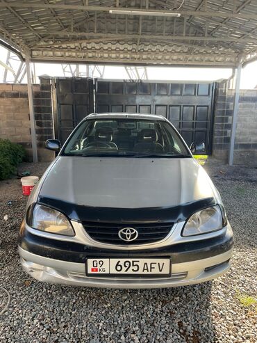 купить авто в кредит без первоначального взноса: Toyota Avensis: 2001 г., 1.8 л, Автомат, Бензин, Седан