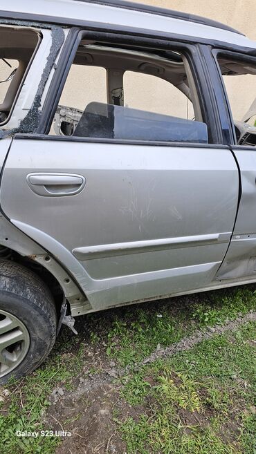 Двери и комплектующие: Дверь Задняя правая Subaru, Б/у, Оригинал