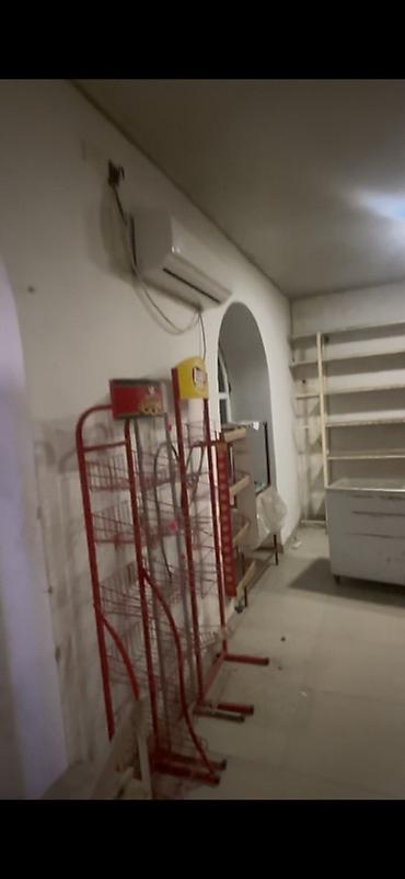 ipek yolu center: İcarəyə obyekt – küçəyə açılan vitrinli ticarət sahəsi - Ümumi: 1-ci — 3