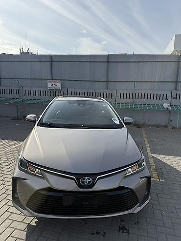 саньенг корандо 2020: Toyota Corolla: 2020 г., 1.8 л, Автомат, Гибрид, Седан — 2