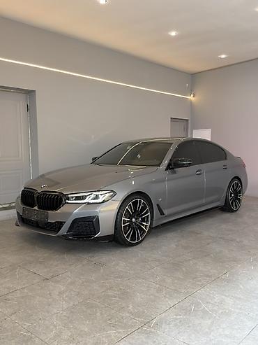 бетман бмв: BMW 5 series: 2023 г., 2 л, Автомат, Бензин, Седан — 1