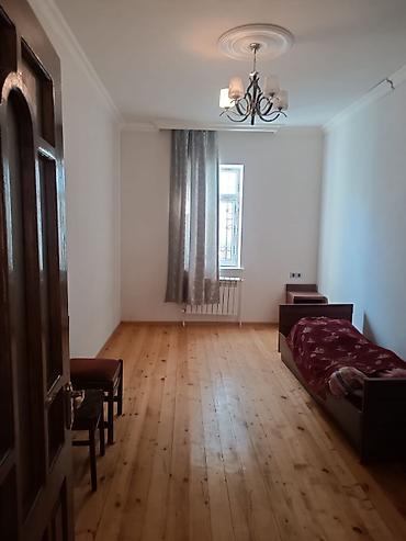 баку пос баладжары квартира: 2 otaqlı həyət evi pirşağı - Plan: geniş zal, ayrıca yataq otağı — 5