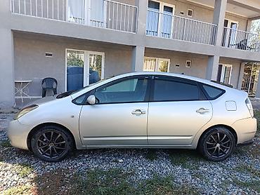 corolla 2006: Toyota Prius: 2005 г., 1.5 л, Вариатор, Гибрид, Хэтчбэк — 7