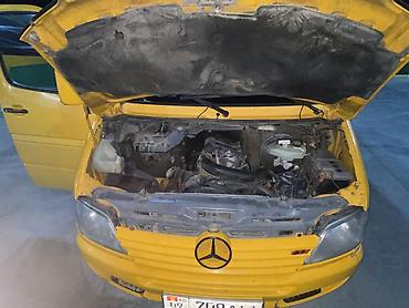300 000: Mercedes‑Benz Sprinter, желтый фургон (длинная и высокая версия). - — 8