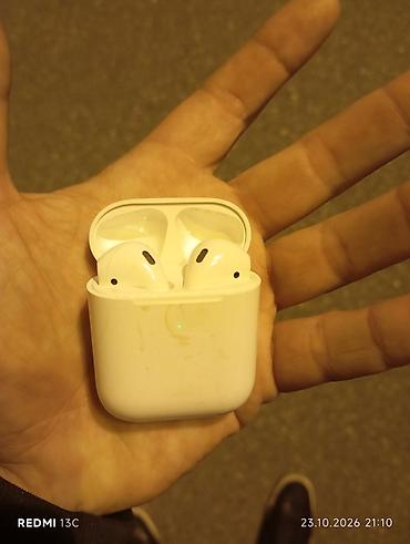 Qulaqcıqlar: Apple AirPods 2 – orijinal Xüsusiyyətlər: - Model: AirPods 2 (sənəd — 2