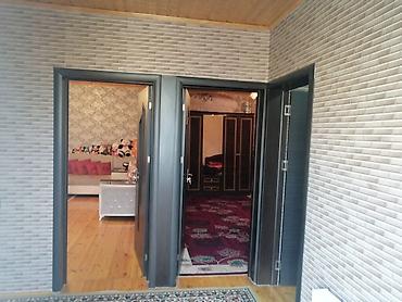 sumqayıtda: Sumqayıt şəh., 2 sotun içində, ü/s təxmini 90 kv.m olan, 2 otaqlı - — 3