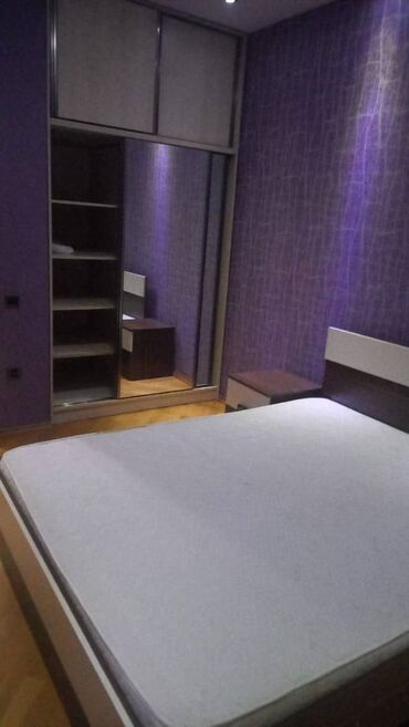 Uzunmüddətli kirayə mənzillər: 9 mkr,Tərlan şadlıq evinin yanı,Araz marketin binasında,18 — 6