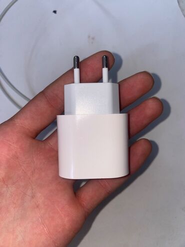 micro usb 3 0: Adapter Apple, 20 Vt, İşlənmiş