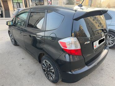 Honda: Honda Fit: 2010 г., 1.5 л, Автомат, Бензин — 4