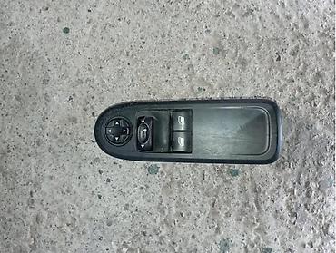 PREKIDAC PODIZACA ZA PEUGEOT 308 | Polovini delovi za Peugeot 308 na lalafo.rs — 1 PREKIDAC PODIZACA ZA PEUGEOT 308 | Polovini delovi za Peugeot 308 — 1