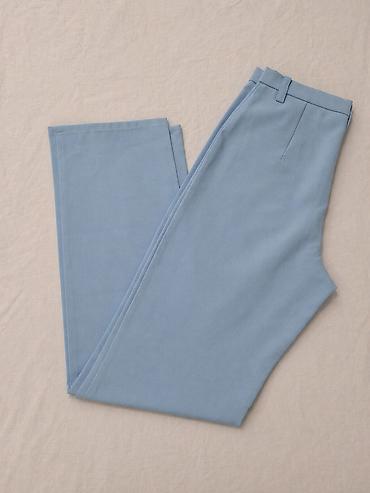 Lične stvari: Lepe i elegantne pantalone. Boja prelepa — 1