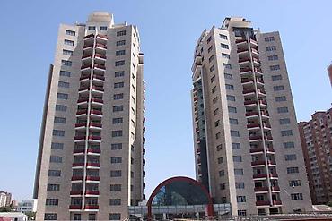 Mənzillər: 3 otaqlı, Yeni tikili, 148 kv. m — 3