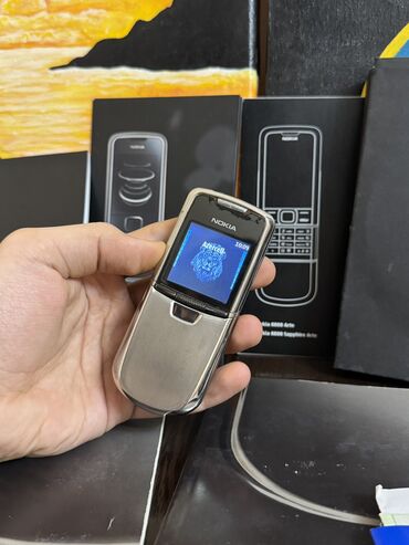 Nokia: Nokia 8 Sirocco, < 2 GB Memory Capacity, rəng - Gümüşü, Düyməli — 2