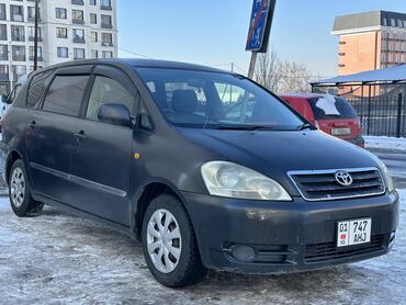 аварийные авто: Toyota Ipsum: 2001 г., 2.4 л, Автомат, Газ, Минивэн