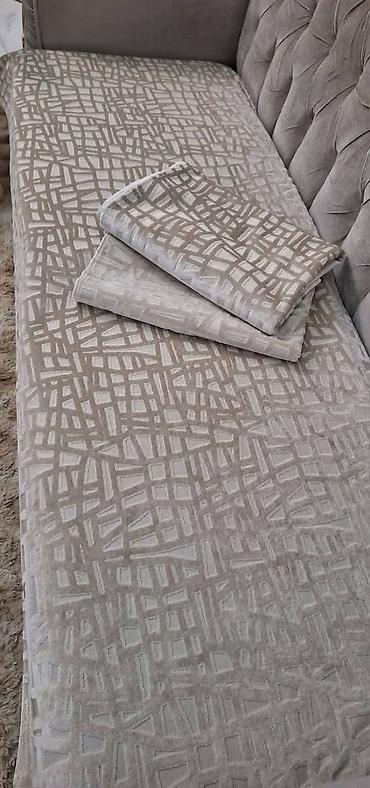 home decor ruma: 10. Plišani flekeri
Dimenzije-80*80;80*150;80*200
Cena-4900din✅️✅️ — 7