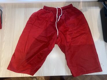 женские спортивные брюки: Продается самбовка
Состояние хорошее
1500 сом
Г. Кара-Балта