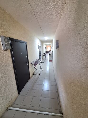 коридорного: 1 комната, 28 м², Индивидуалка, 2 этаж, Косметический ремонт