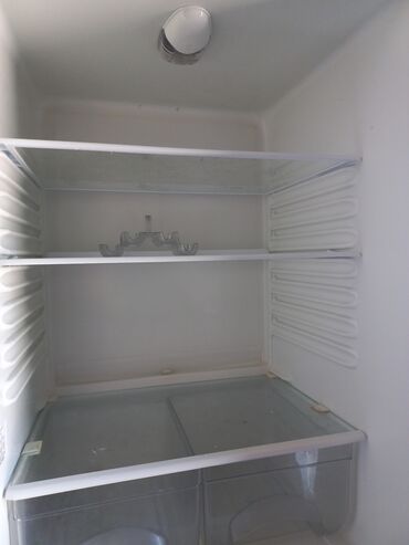 ищу холодильник: Муздаткыч Atlant, Колдонулган, Эки камералуу, No frost, 60 * 185 * 60