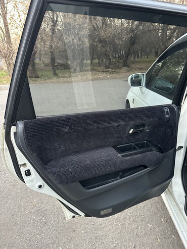 Honda: Honda Odyssey: 2003 г., 2.3 л, Автомат, Газ — 8