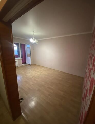Продажа квартир: 1 комната, 42 м², 106 серия, 9 этаж, Косметический ремонт