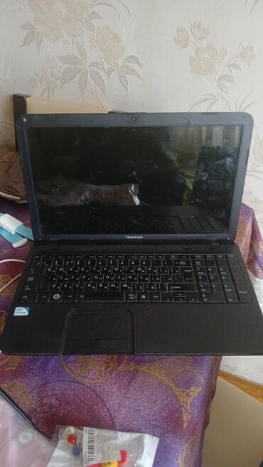 notebook azerbaycan: Toshiba, 15.6 ", Intel Core i3, < 128 GB