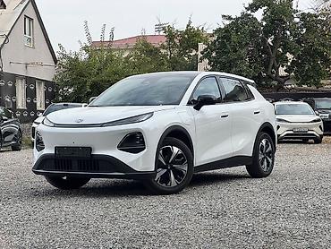 Changan: Changan Qiyuan Q05: 2026 г., Электромобиль — 4