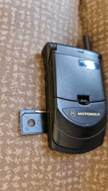 Ostali predmeti za umetnost i kolekcionarstvo: Trlefon retro, sve radi ide bez punjaca,motorola star tak — 17