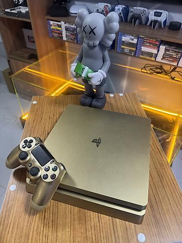 xbox seris x: 🎮 PlayStation 4 Slim Gold Edition Tam işlək vəziyyətdədir, bütün — 4