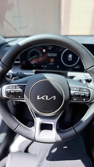 Kia K5: 2024 г., Седан — 4