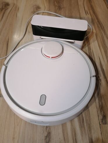 Robot usisivači: Xiaomi Robot usisivač sa bazom za punjenje - Tip: robotski usisivač — 3