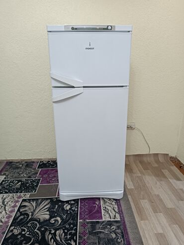 Холодильники: Холодильник Indesit, Б/у, Двухкамерный, De frost (капельный), 60 * 155 * 60