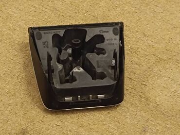 Auto delovi: Maska za Peugeot 307 model od 2001 do 2008god sa tragovima farbanja — 4