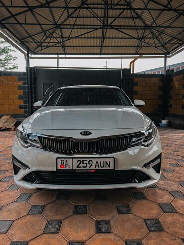 киа к5 2010: Kia K5: 2020 г., 2 л, Автомат, Газ, Седан