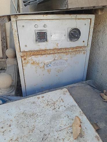 İşlənmiş, Sənaye üçün, 3 faza, Gərginliy stabilizatoru, 220 V