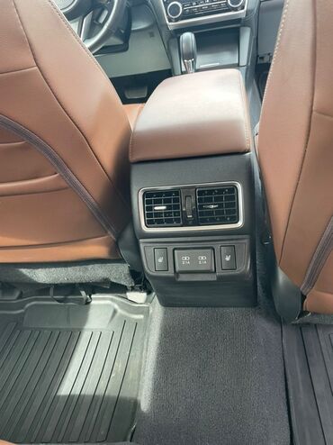 Subaru: Subaru Outback: 2018 г., 2.5 л, Автомат, Бензин, Кроссовер at lalafo.kg — 8 Subaru: Subaru Outback: 2018 г., 2.5 л, Автомат, Бензин, Кроссовер — 8