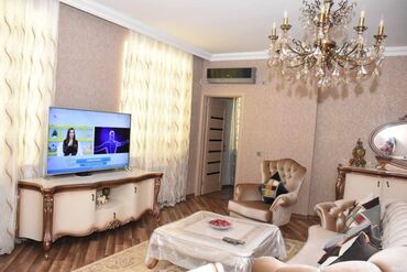 Yeni tikili: 3 otaqlı, Yeni tikili, 130 kv. m — 3