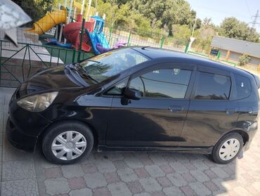 на фит обмена: Honda Fit: 2003 г., 1.3 л, Вариатор, Бензин, Хетчбек