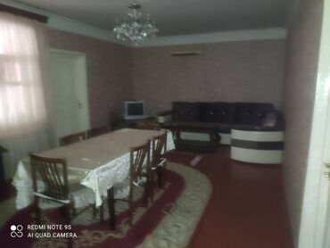 Uzunmüddətli kirayə evlər: 120 kv. m, 4 otaqlı, Qaz, İnternet, Telefon -da lalafo.az — 4 Uzunmüddətli kirayə evlər: 120 kv. m, 4 otaqlı, Qaz, İnternet, Telefon — 4