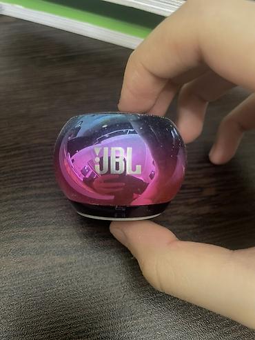 samsung a82 5g: JBL mini portativ Bluetooth dinamik - Ultra-kompakt ölçü: ovuc boyda — 2