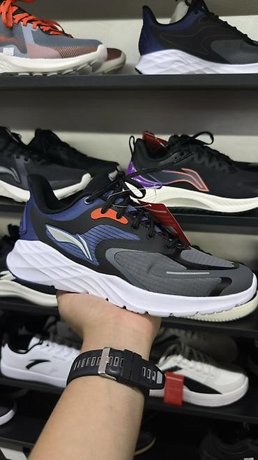 39: Кроссовки для бега и повседневной носки Li-Ning. Модель выполнена в — 3