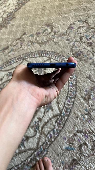 poco x8 pro: Xiaomi Redmi smartfon - Rəng: Parlaq mavi gradient arxa panel - Arxa — 2
