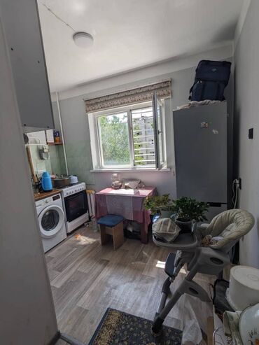 квартира шота руставели: 1 комната, 34 м², 105 серия, 4 этаж