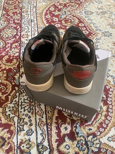 Мужская обувь: Кроссовки низкие в стиле Nike Air Jordan 1 Low (цвет — 4