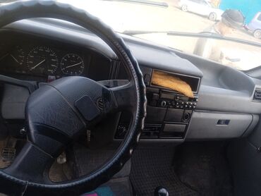 норд 2: Volkswagen Transporter: 1992 г., 2.4 л, Механика, Дизель